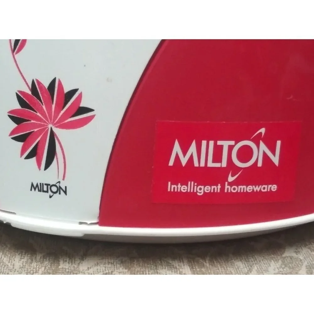 NWOB MILTON Stainless Steel Casserole - 10.25